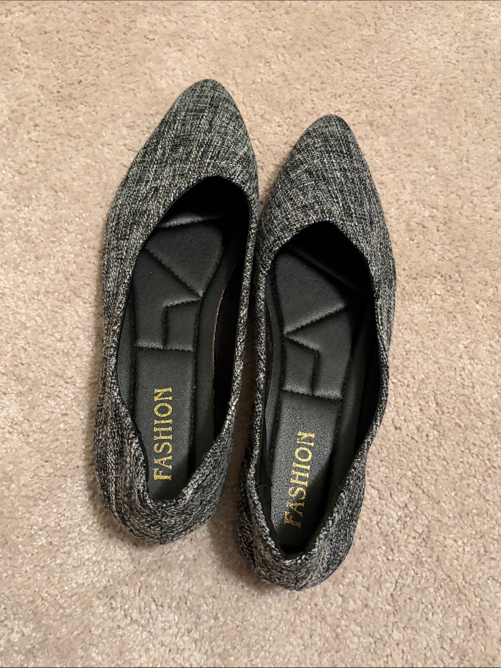 Pointed Toe Women's Flats in Heathered Gray